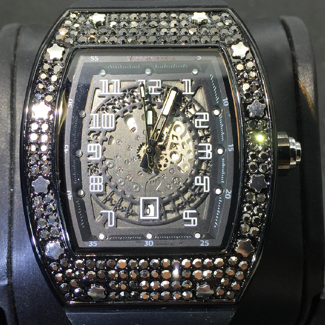 New Arrival Iced Out Full Moissanite Watches with Rubber Strap